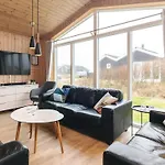 12 Person In Lokken-by Traum