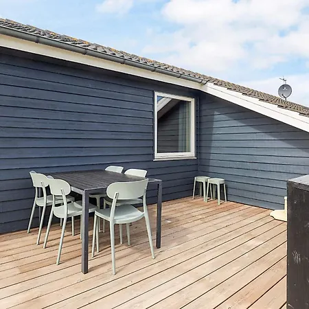 Holiday home Iv Lokken