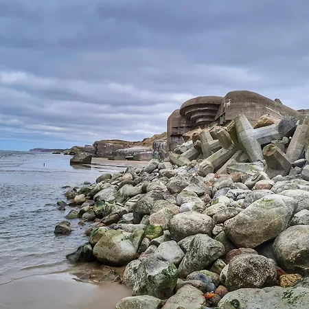 12 Person In Lokken-by Traum *